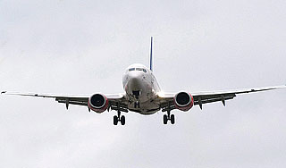 Неисправный Boeing сел в Красноярске Неисправный Boeing сел в Красноярске