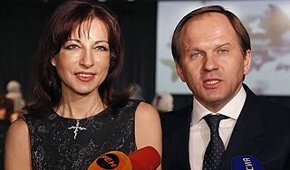 Ограбленный губернатор сохранил жену Ограбленный губернатор сохранил жену