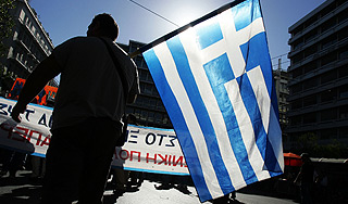 Еврогруппа выделила Греции миллиард евро Еврогруппа выделила Греции миллиард евро