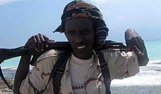 Пираты похитили украинского капитана Пираты похитили украинского капитана