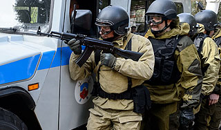 Боевик взорвал себя после задержания Боевик взорвал себя после задержания