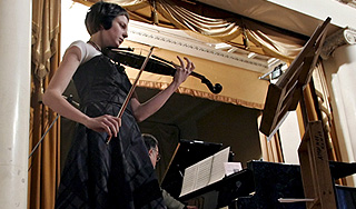 Юные дарования выступят в "Гнесинке" Юные дарования выступят в "Гнесинке"