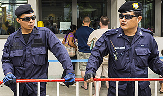 Грабитель напал на семью россиян в Таиланде Грабитель напал на семью россиян в Таиланде