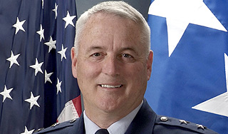 Генерал ВВС США оскандалился в Москве Генерал ВВС США оскандалился в Москве