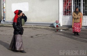 На "Автовокзале" цыганка ограбила девушку