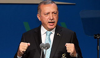 Эрдоган грозит зарубежным послам высылкой Эрдоган грозит зарубежным послам высылкой