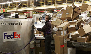 Почта оставила американцев без подарков Почта оставила американцев без подарков