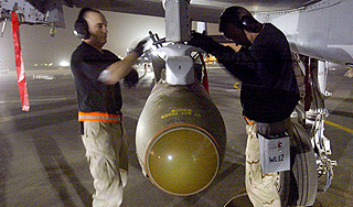 США тайно вооружают Ирак США тайно вооружают Ирак