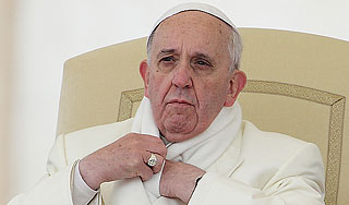 Папа признан самым стильным мужчиной Папа признан самым стильным мужчиной