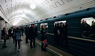 Работу метро в Москве продлят в Новый год Работу метро в Москве продлят в Новый год