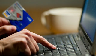 Зачем урезают интернет-платежи Зачем урезают интернет-платежи