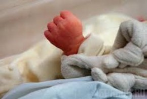 Следователи выясняют причину смерти новорожденного малыша