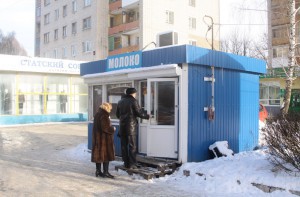 В Брянске владельцы ларьков самовольно захватывали землю