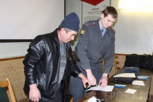 В поисках нелегалов брянские полицейские проверили стройки