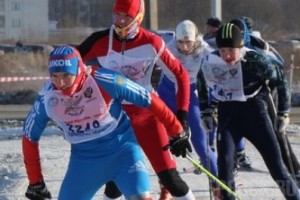 В Брянске прошел массовый лыжный забег