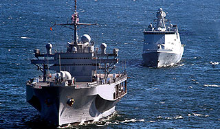 Американские корабли вошли в Черное море Американские корабли вошли в Черное море