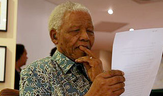 Обнародовано завещание Нельсона Манделы Обнародовано завещание Нельсона Манделы