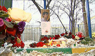 Школьный стрелок шел к другому учителю Школьный стрелок шел к другому учителю