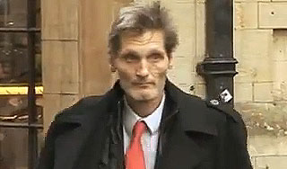 Лорд-наркоман 22 года избивал жену Лорд-наркоман 22 года избивал жену