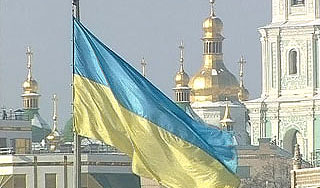 На Украине ограничили покупку валюты На Украине ограничили покупку валюты