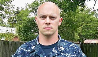 Шифровальщик ВМС США шпионил на Россию Шифровальщик ВМС США шпионил на Россию