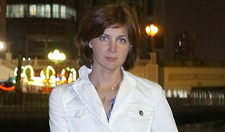 Российская стюардесса выпала из самолета Российская стюардесса выпала из самолета