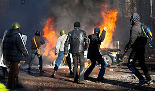 Счет раненых в Киеве идет на сотни Счет раненых в Киеве идет на сотни