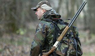 Охотник убил друга вместо бобра Охотник убил друга вместо бобра