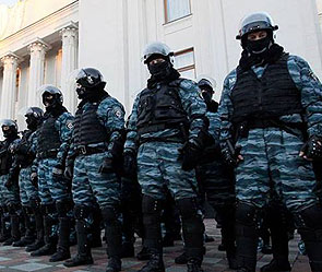 В Киеве сообщили о побеге "беркутовцев" В Киеве сообщили о побеге "беркутовцев"