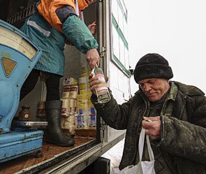 Суррогатный алкоголь убил забайкальцев Суррогатный алкоголь убил забайкальцев