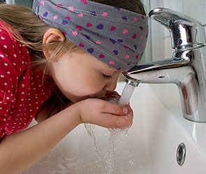 Горячую воду в Москве отключат в мае Горячую воду в Москве отключат в мае