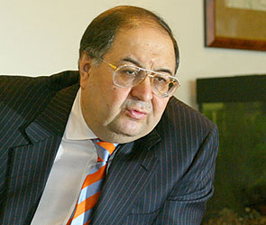 Усманов променял США на Китай Усманов променял США на Китай