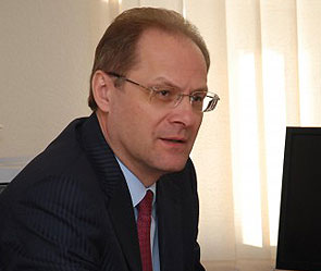 В выборы в Новосибирске вмешался Юрченко В выборы в Новосибирске вмешался Юрченко