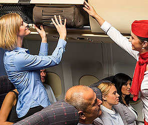 В самолетах разрешили провозить жидкости В самолетах разрешили провозить жидкости