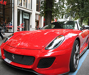 В Москве из Ferrari украли пальто В Москве из Ferrari украли пальто