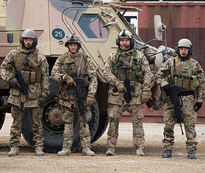 НАТО призывают ввести войска на Украину НАТО призывают ввести войска на Украину