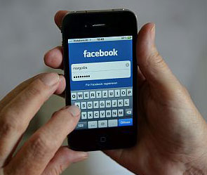 Приложение Facebook разряжает iPhone Приложение Facebook разряжает iPhone