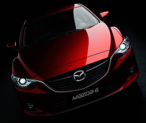 В Mazda 6 нашли желтосумых пауков В Mazda 6 нашли желтосумых пауков