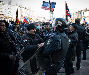 СПЧ требует вмешаться в ситуацию на Украине СПЧ требует вмешаться в ситуацию на Украине