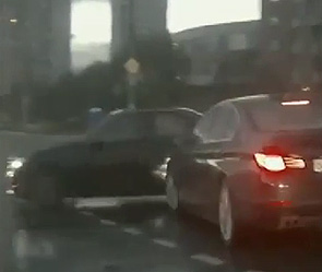 Машина-призрак из России взорвала Youtube Машина-призрак из России взорвала Youtube