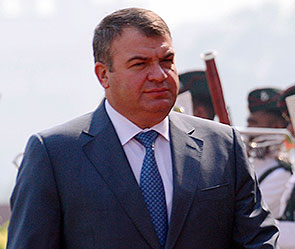 Прокуратура занялась амнистией Сердюкова Прокуратура занялась амнистией Сердюкова