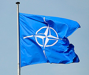 НАТО хочет поссорить Москву с союзниками НАТО хочет поссорить Москву с союзниками