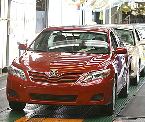 Toyota побила мировой рекорд по продажам Toyota побила мировой рекорд по продажам