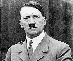 Гитлер тайком ел булки и шоколадное печенье Гитлер тайком ел булки и шоколадное печенье