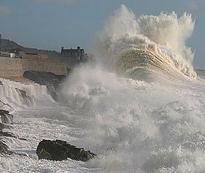 Швейцарии угрожают цунами на озерах Швейцарии угрожают цунами на озерах