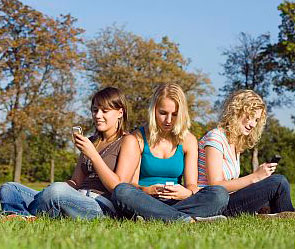 Операторам запретили рассылать SMS-спам Операторам запретили рассылать SMS-спам