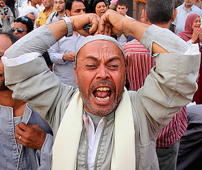 Сторонники Мурси получили по 10 лет тюрьмы Сторонники Мурси получили по 10 лет тюрьмы