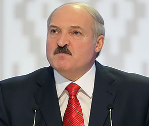 Лукашенко назвал зарубежные авто хламом Лукашенко назвал зарубежные авто хламом