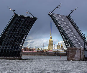 США запрещают бизнесменам ехать в Петербург США запрещают бизнесменам ехать в Петербург