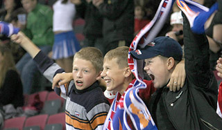 Премьера Таиланда отправили в отставку Премьера Таиланда отправили в отставку